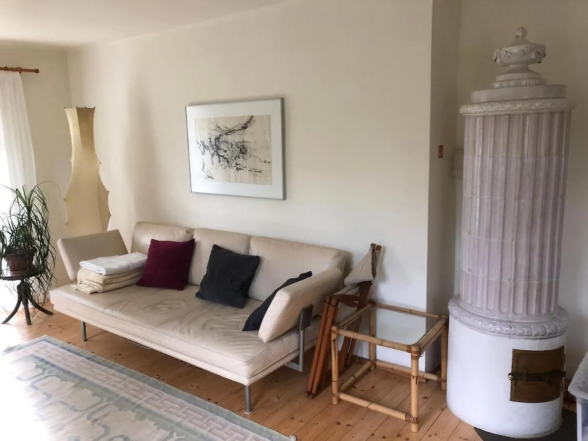 Haus in Anif bei Salzburg mit Sauna und Garten mit Badeteich Österreich